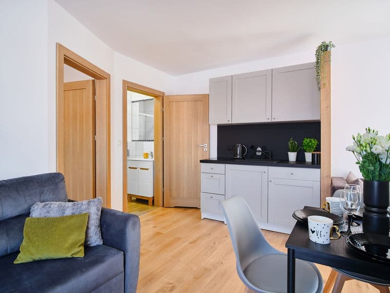 Apartament 6-osobowy Studio, Villa Łeba Pokoje & Apartamenty